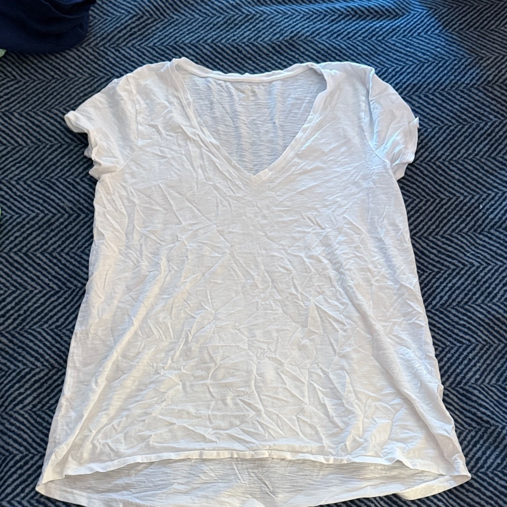 Lilly Pulitzer White V-Neck Women's Top